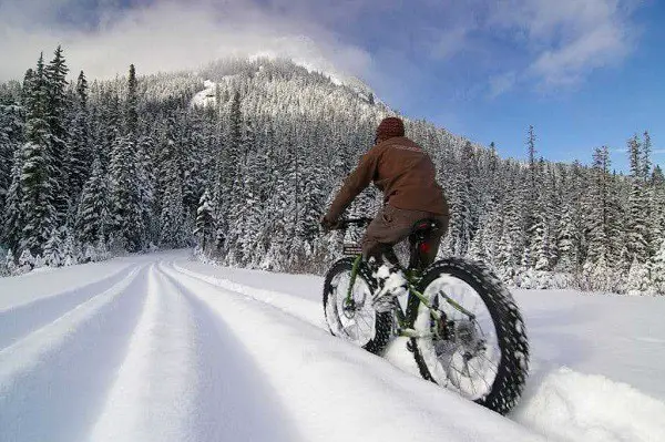 fathbike dans la neige