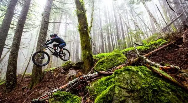 Comment sauter sur une bicyclette : techniques de saut, instructions